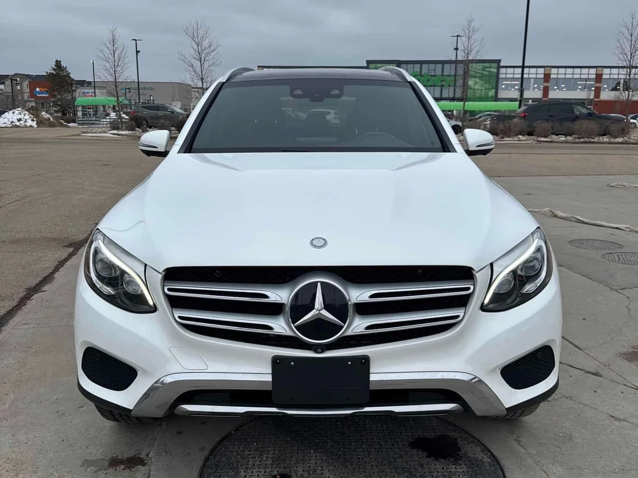 Mercedes-Benz GLC 300 * 4MATIC * CARFAX * ПАНОРАМА * 360 * KEYLESS, снимка 6 - Автомобили и джипове - 54079238