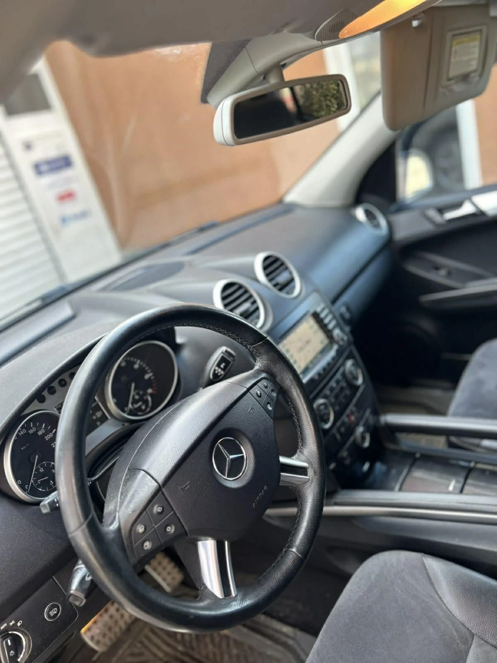 Mercedes-Benz ML 350, снимка 6 - Автомобили и джипове - 54206064