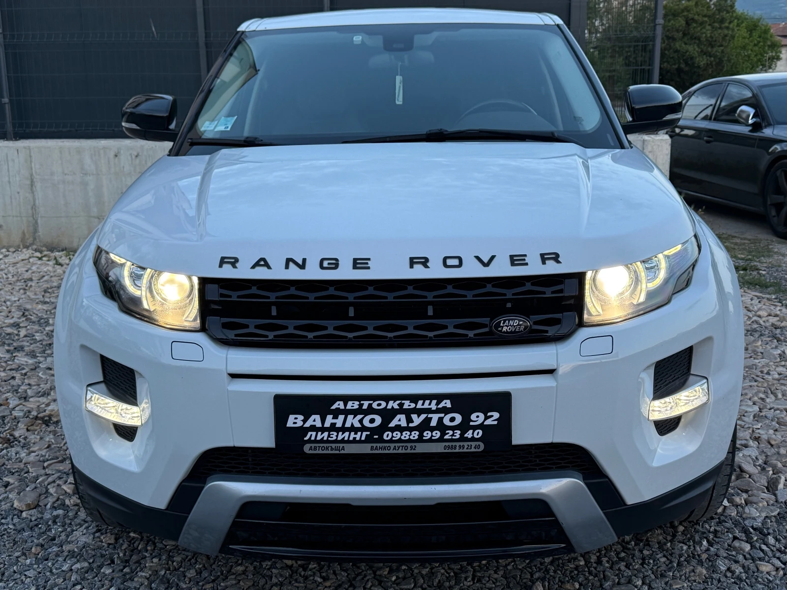 Land Rover Range Rover Evoque Dynamic , снимка 2 - Автомобили и джипове - 54432153