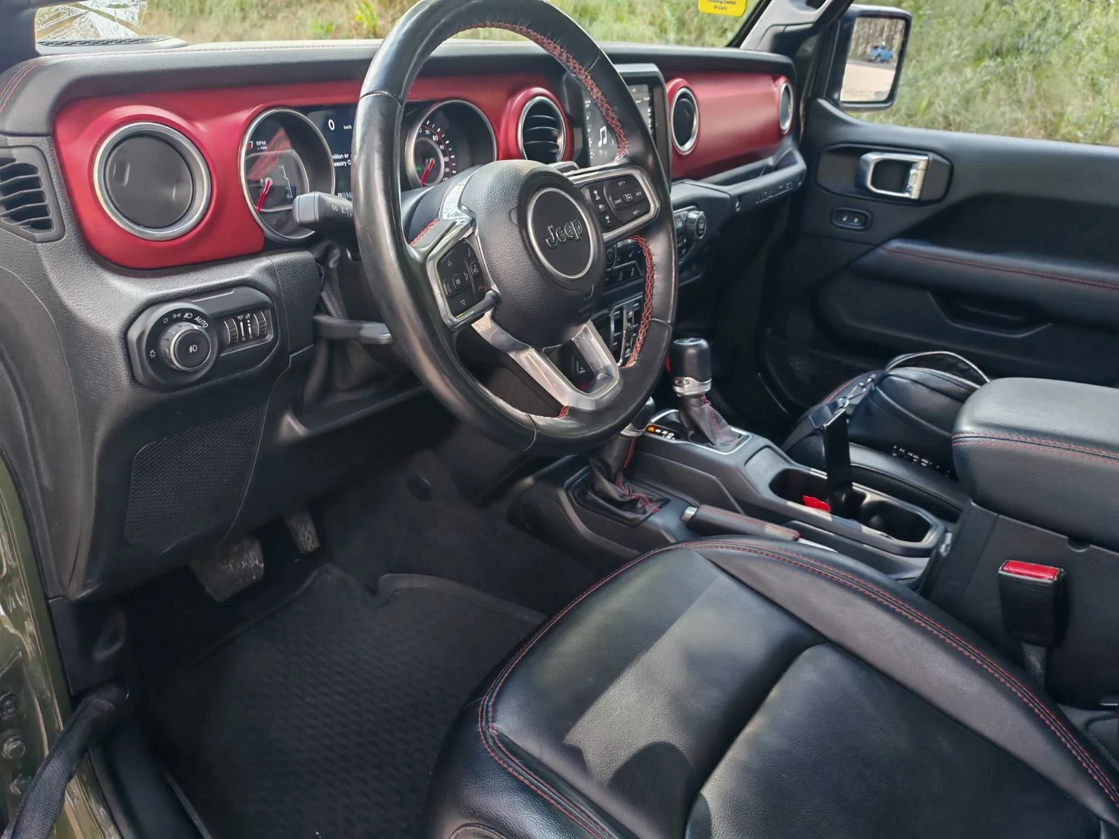 Jeep Wrangler RUBICON UNLIMITED 3.6 v6 PENTASTAR , снимка 5 - Автомобили и джипове - 54732544