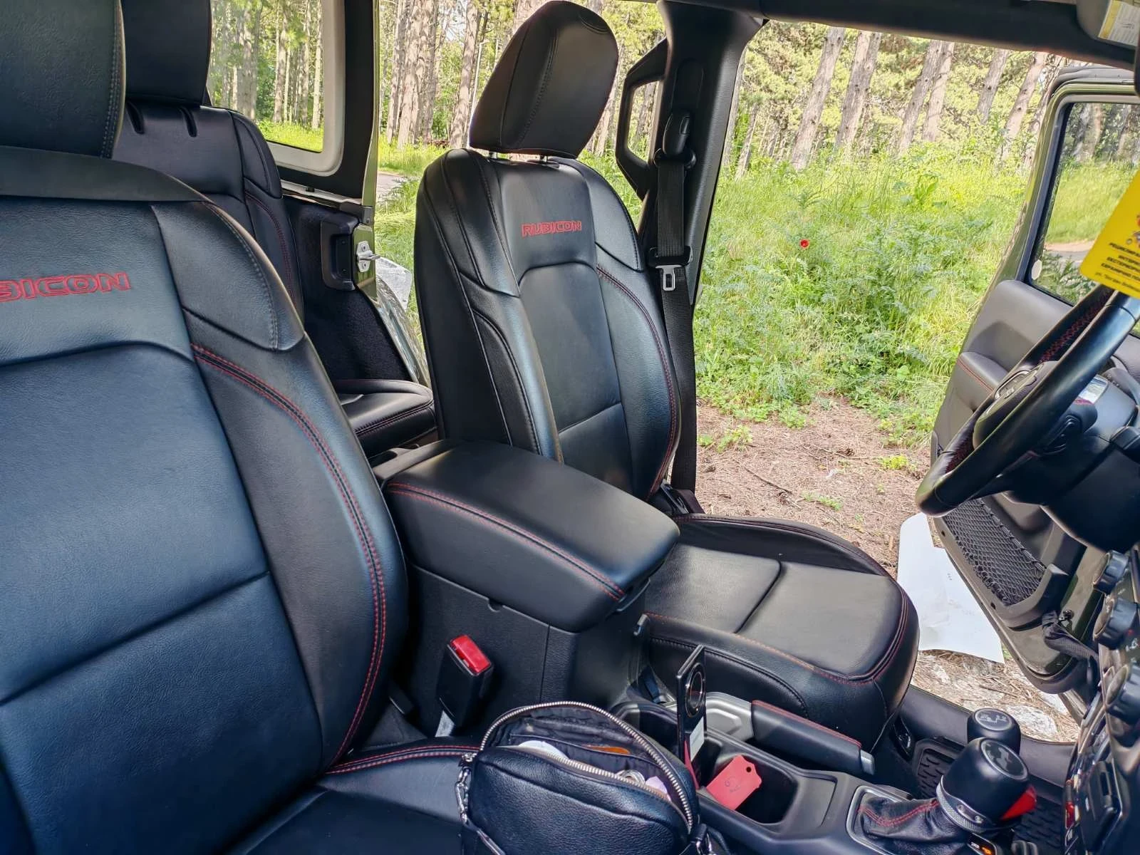 Jeep Wrangler RUBICON UNLIMITED 3.6 v6 PENTASTAR , снимка 9 - Автомобили и джипове - 54732544