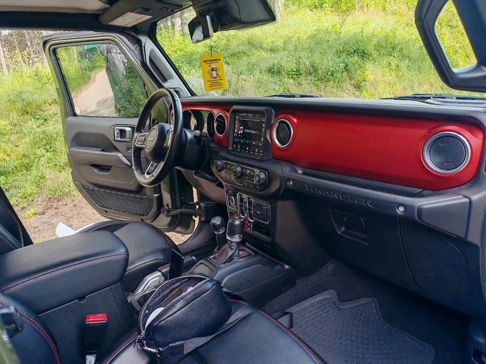 Jeep Wrangler RUBICON UNLIMITED 3.6 v6 PENTASTAR , снимка 8 - Автомобили и джипове - 54732544