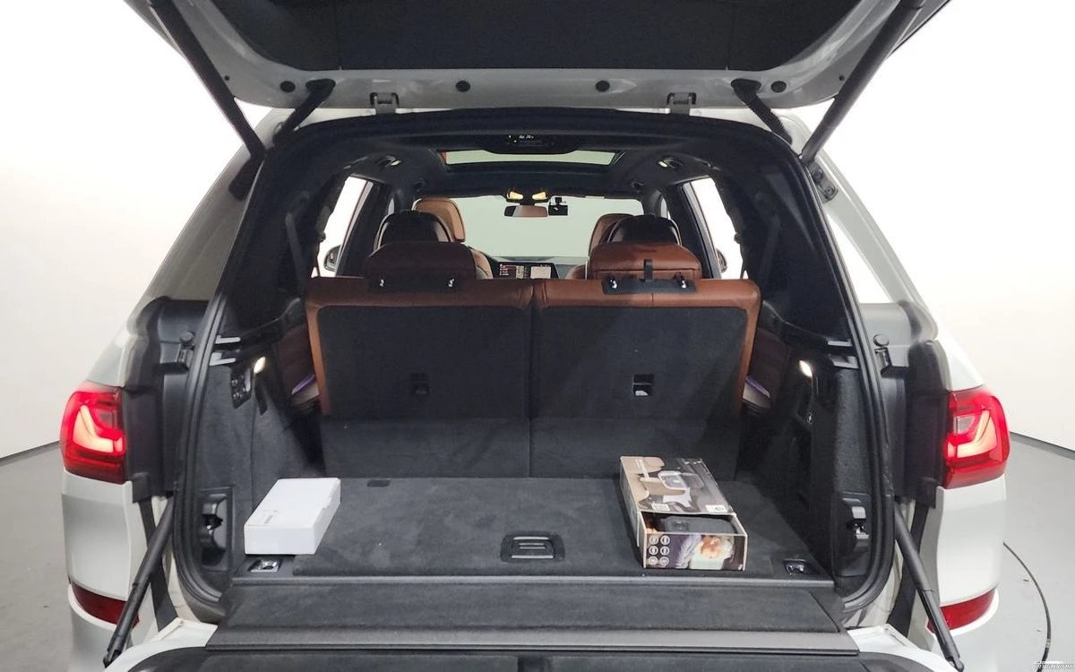 BMW X7 40D * M SPORT * TV * ��������� * HEAD UP *  | Mobile.bg � ����������� 14