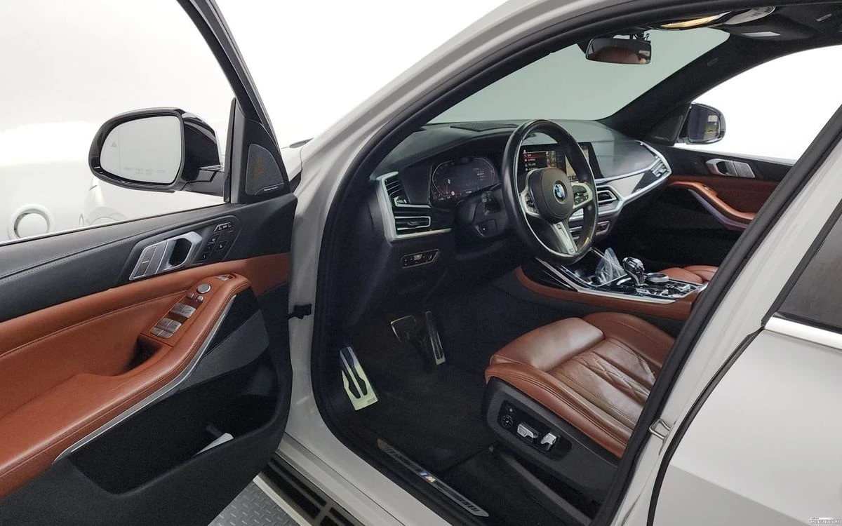 BMW X7 40D * M SPORT * TV * ��������� * HEAD UP *  | Mobile.bg � ����������� 5