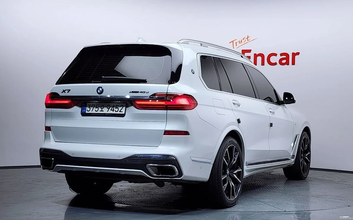 BMW X7 40D * M SPORT * TV * ��������� * HEAD UP *  | Mobile.bg � ����������� 3