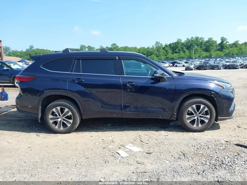 Toyota Highlander XLE * HYBRID * AWD * PANO * 76K km * ОТ ЗАСТРАХОВА, снимка 10 - Автомобили и джипове - 55674231