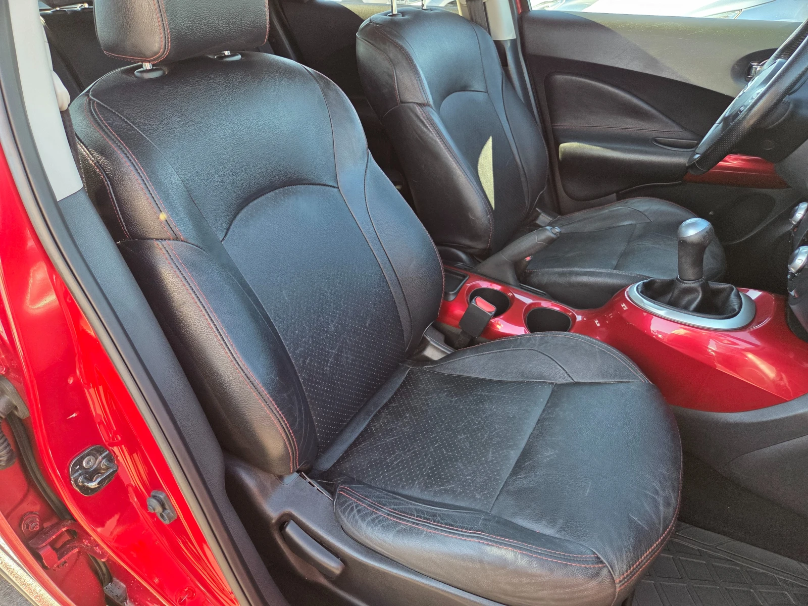 Nissan Juke 1.6 16V, снимка 12 - Автомобили и джипове - 55698292