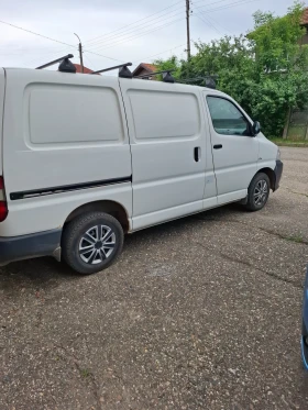 Toyota Hiace, снимка 3