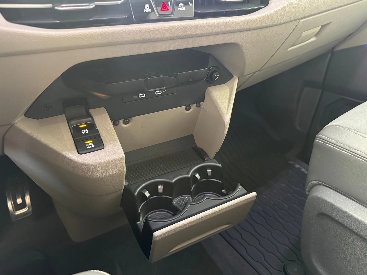 VW Multivan Style L 1.4 eHybrid | Mobile.bg � ����������� 8