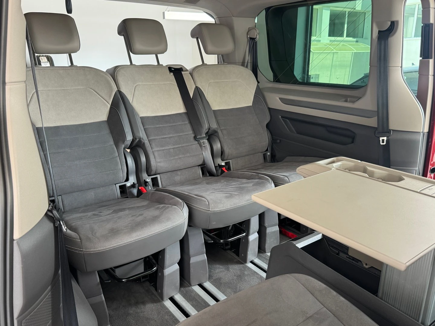 VW Multivan Style L 1.4 eHybrid - изображение 9