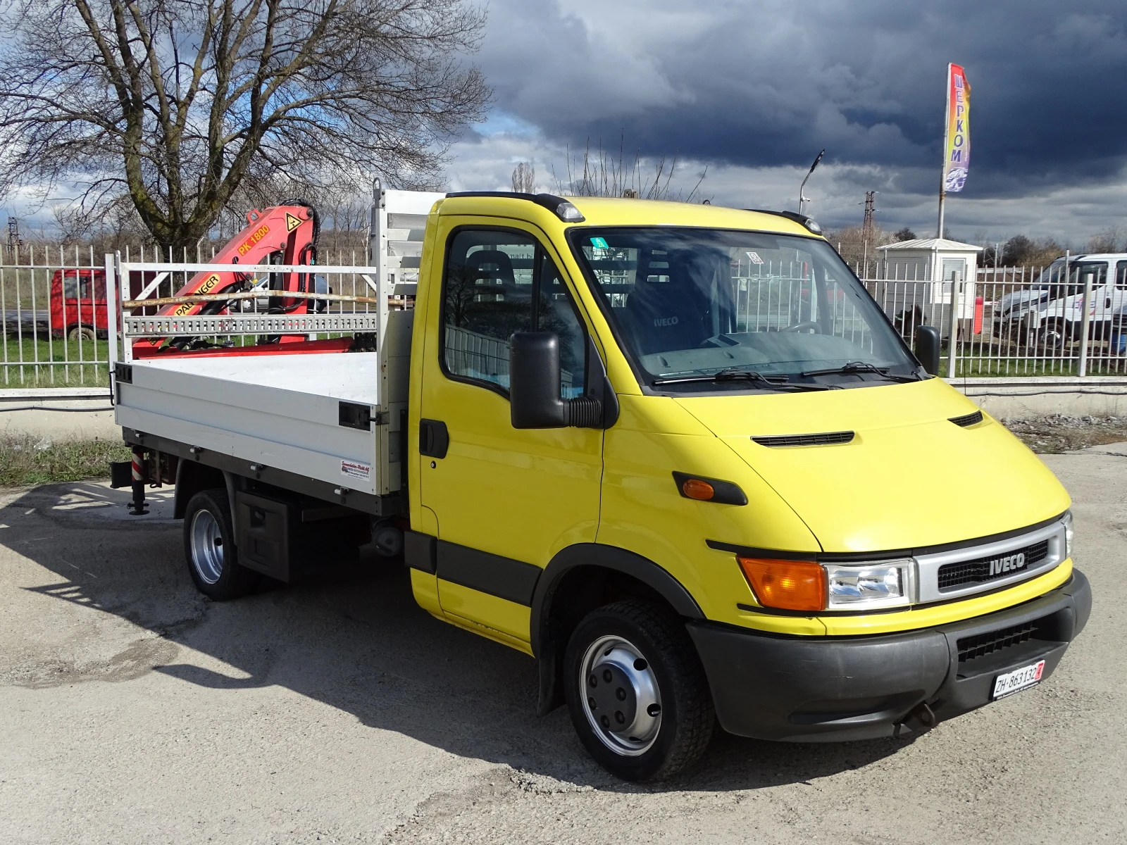 Iveco 35c11 БОРДОВИ С КРАН * PALFINGER 1800 kg* 