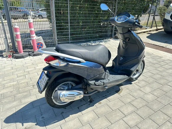 Piaggio Fly 125, снимка 4 - Мотоциклети и мототехника - 52866882