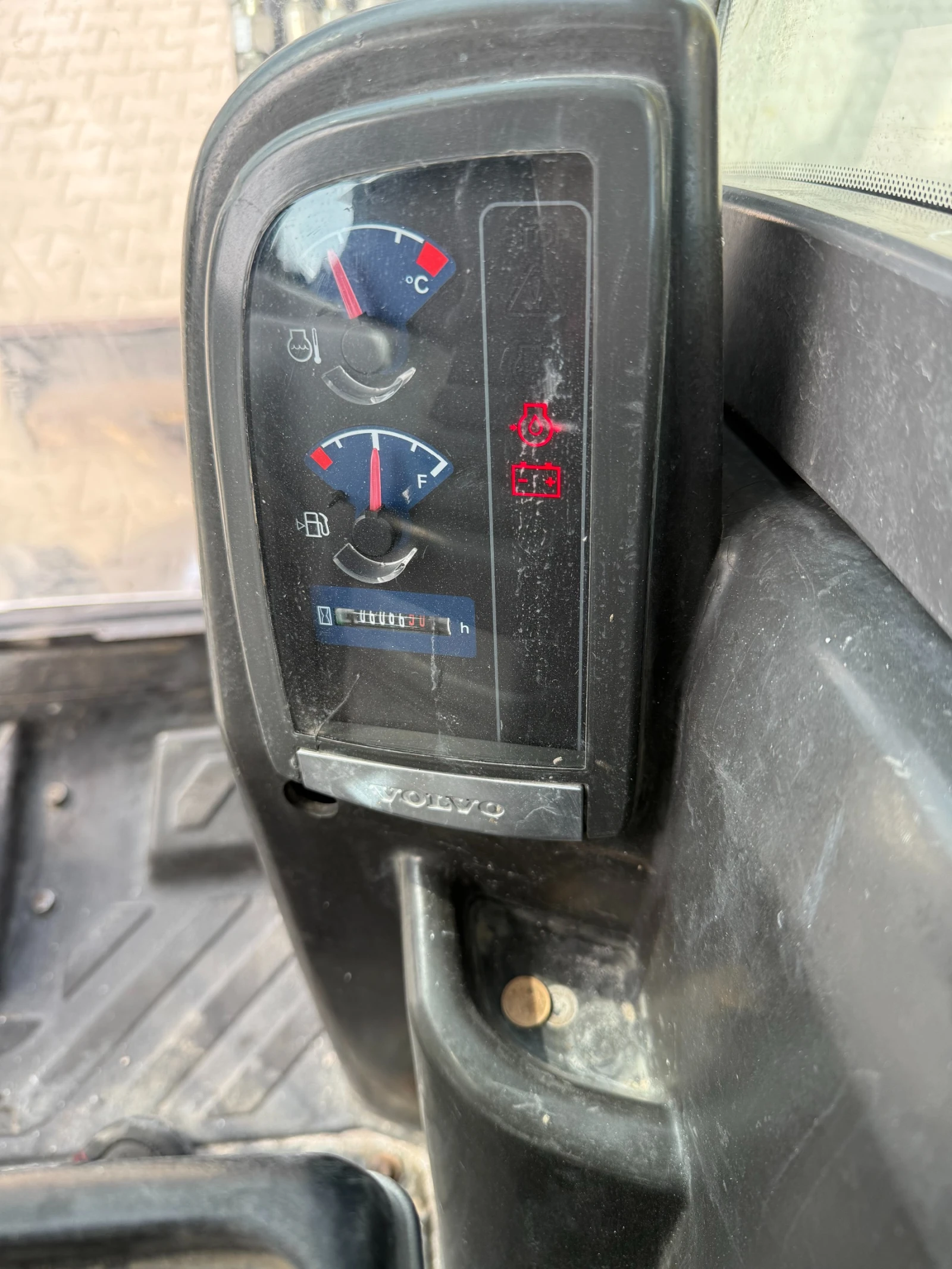  Volvo EC27C | Mobile.bg   13