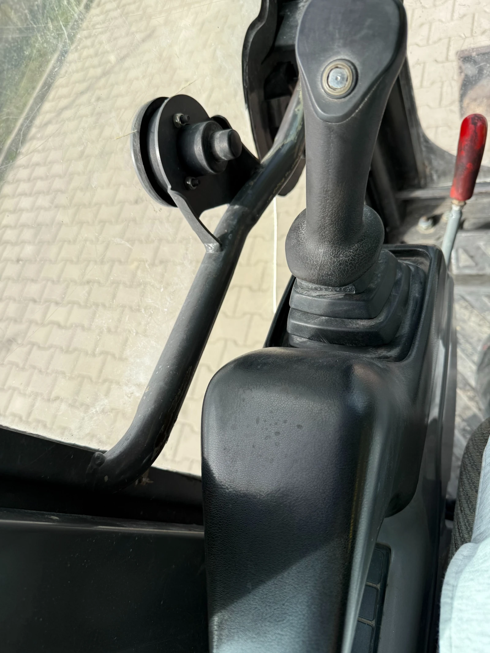  Volvo EC27C | Mobile.bg   15