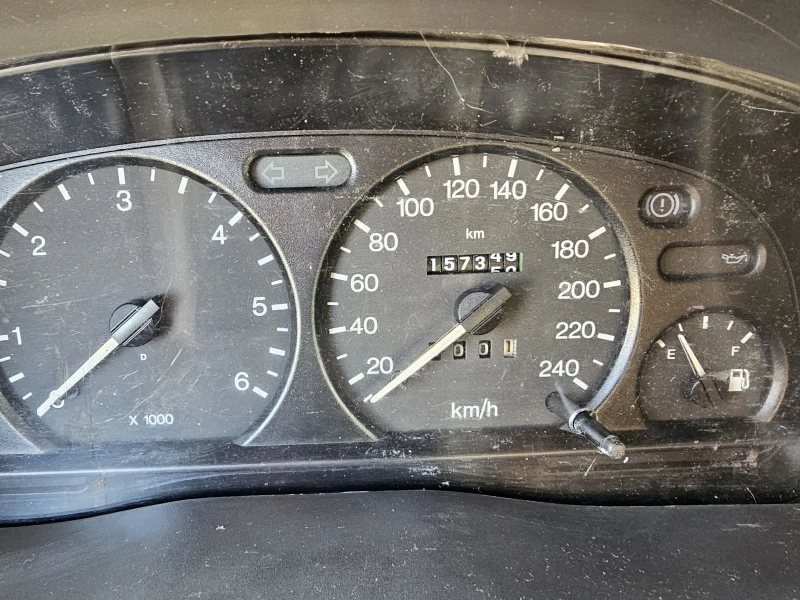 Кемпер Ford NUGGET, Клима, 4места спане, снимка 12 - Каравани и кемпери - 52379447