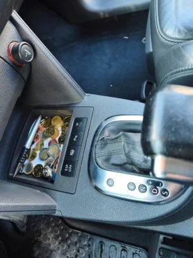 VW Touran 2.0 D, снимка 8