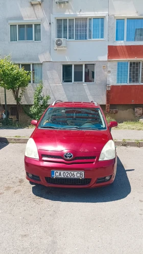Toyota Corolla verso 1.8 VVT бензин/газ