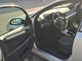 Opel Astra - 2500 € / 4889.57 лв. - 22780548 9