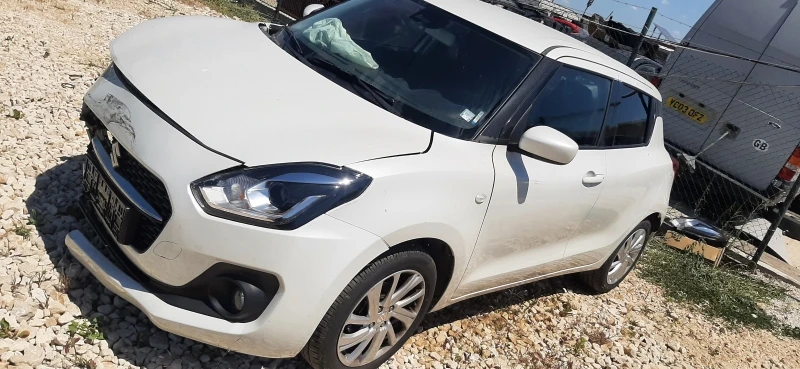 Suzuki Swift, снимка 1 - Автомобили и джипове - 37395906