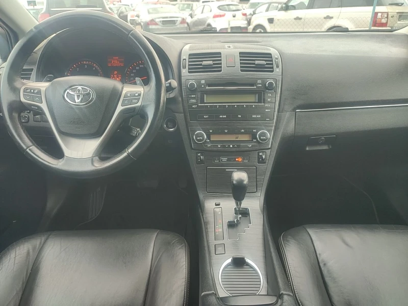 Toyota Avensis, снимка 11 - Автомобили и джипове - 47318410