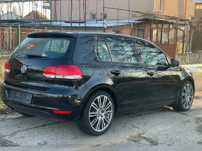 VW Golf 2.0TDI, снимка 8 - Автомобили и джипове - 48575335