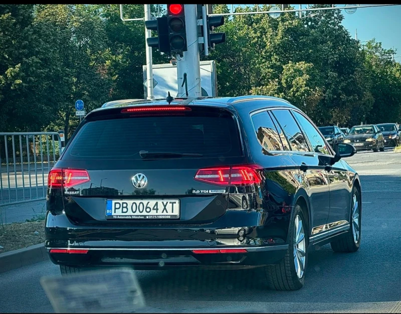 VW Passat B8, снимка 15 - Автомобили и джипове - 48650381