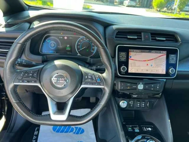 Nissan Leaf  Tekna, снимка 4 - Автомобили и джипове - 52301535