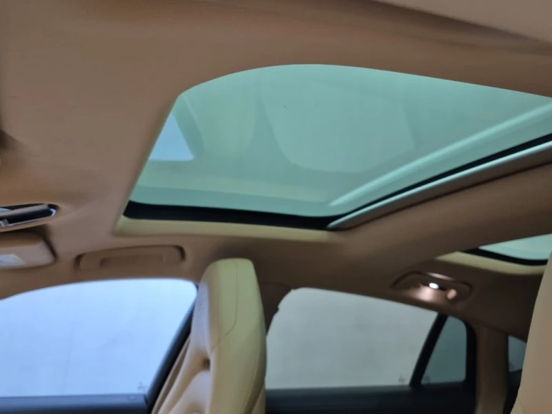 Porsche Panamera * 4 * CARFAX * ЦЕНА ДО БЪЛГАРИЯ, снимка 14 - Автомобили и джипове - 52726644