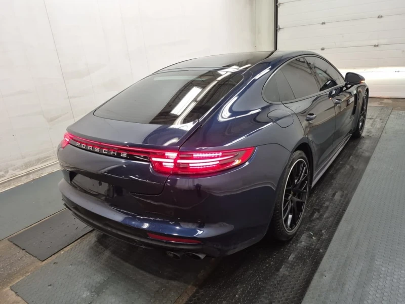 Porsche Panamera * 4 * CARFAX * ЦЕНА ДО БЪЛГАРИЯ, снимка 3 - Автомобили и джипове - 52726644