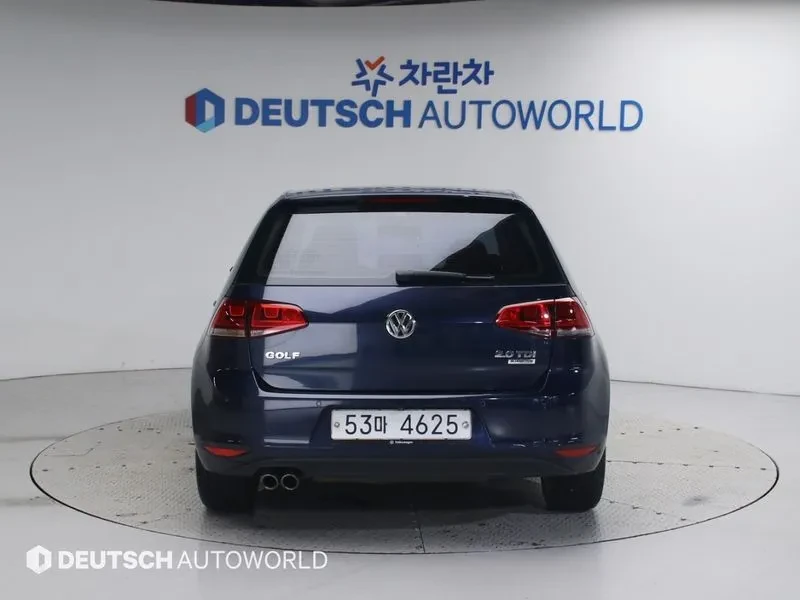 VW Golf 2.0 TDI, снимка 4 - Автомобили и джипове - 54300696
