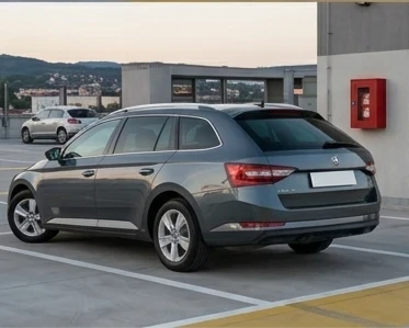 Skoda Superb, снимка 7 - Автомобили и джипове - 54889857