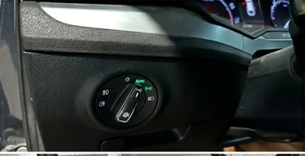 Skoda Superb, снимка 12 - Автомобили и джипове - 54889857
