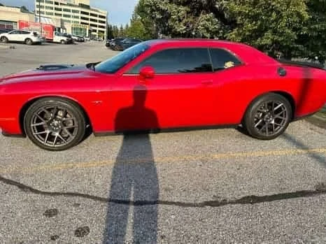 Dodge Challenger * 2dr Cpe R/T Shaker * CARFAX * ФИНАНСИРАНЕ, снимка 2 - Автомобили и джипове - 56341764
