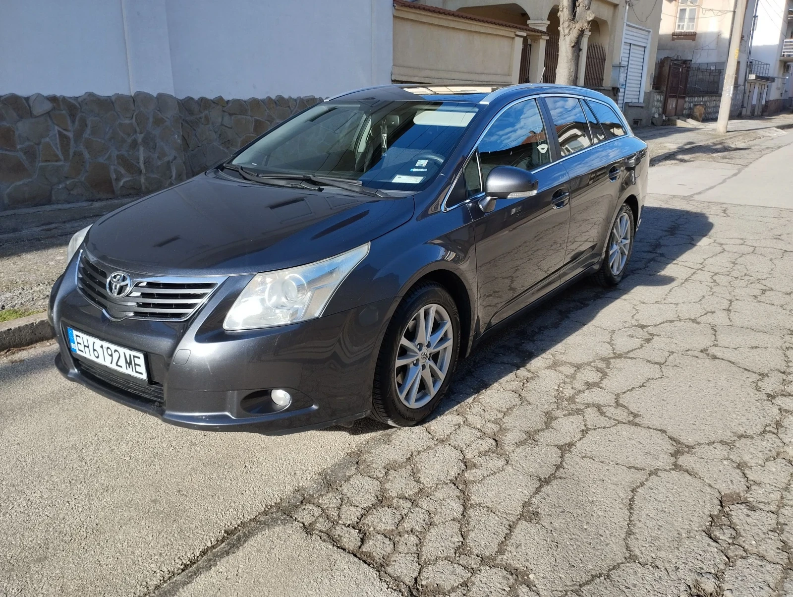 Toyota Avensis 1.8 147, снимка 1