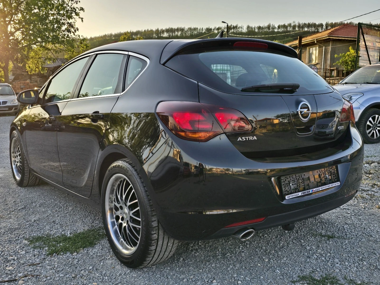 Opel Astra 2.0 CDTI 160 К.С. КОЖА / КСЕНОН / КЛИМАТРОНИК  - изображение 3