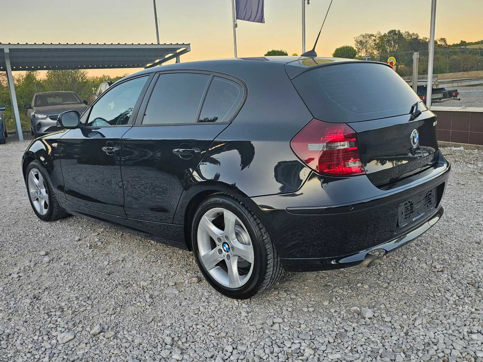 BMW 118 2.0D АВТОМАТИК ВНОС ОТ ИТАЛИЯ - изображение 3