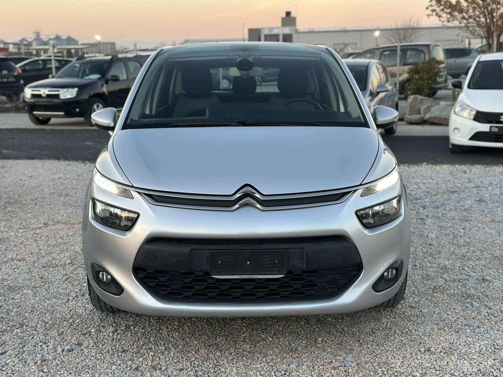 Citroen C4 Picasso 1, 6BlueHDI 120KS - изображение 2