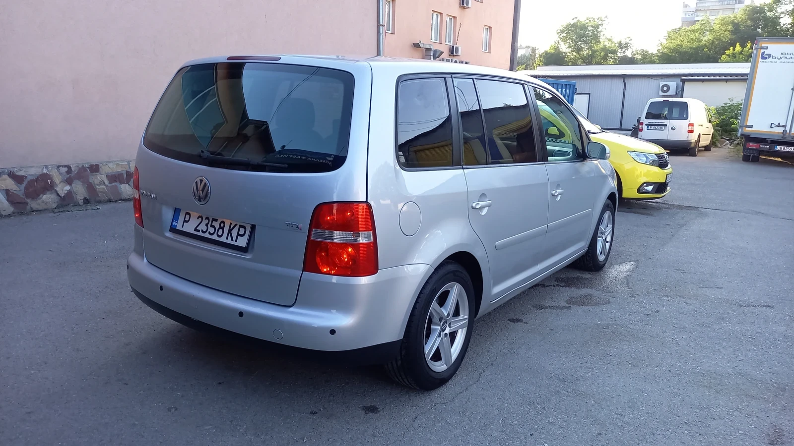 VW Touran  - изображение 4