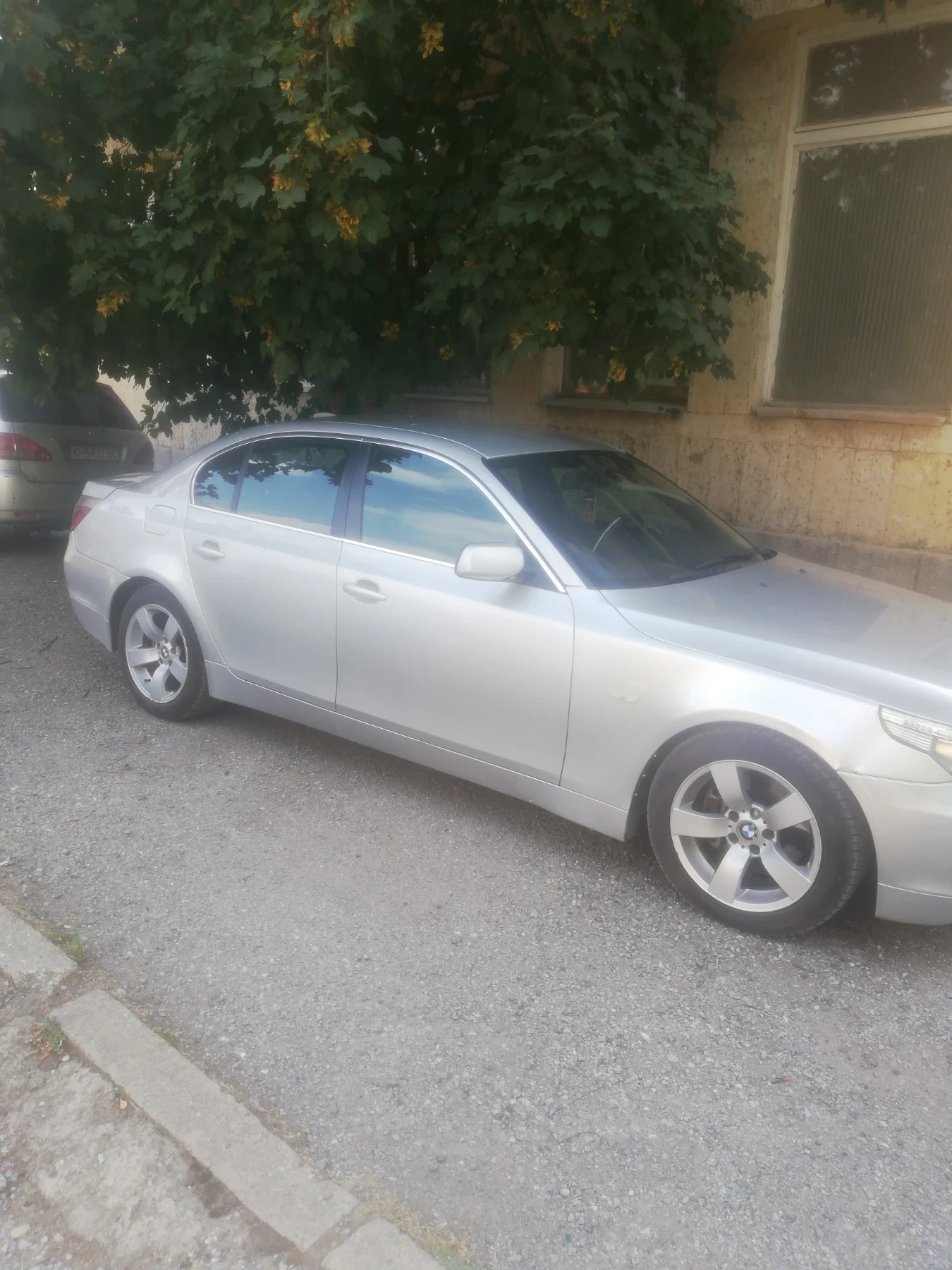 BMW 530 Е60 - изображение 3