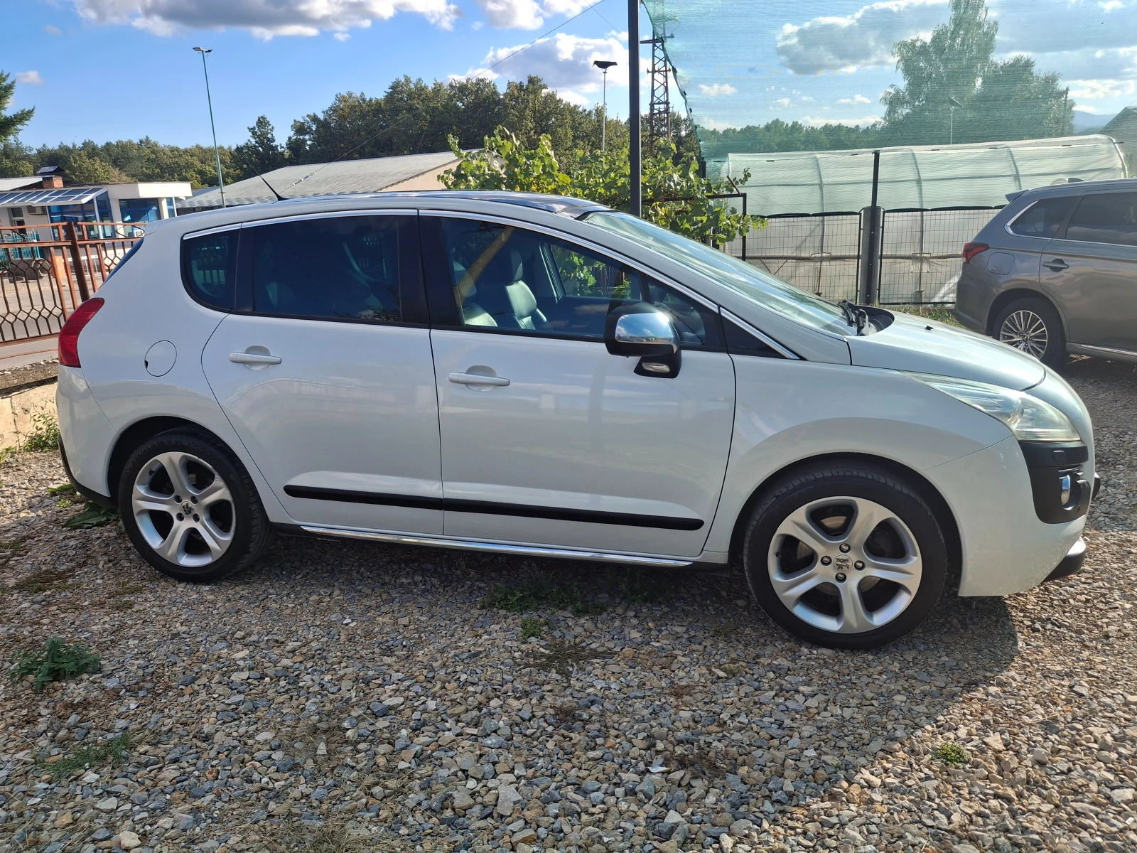 Peugeot 3008 2.0HDI - изображение 8