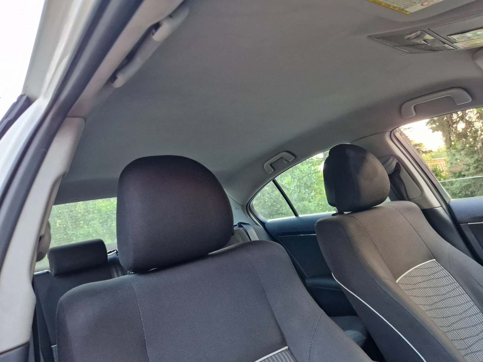 Toyota Avensis 1.6 + газ - изображение 9