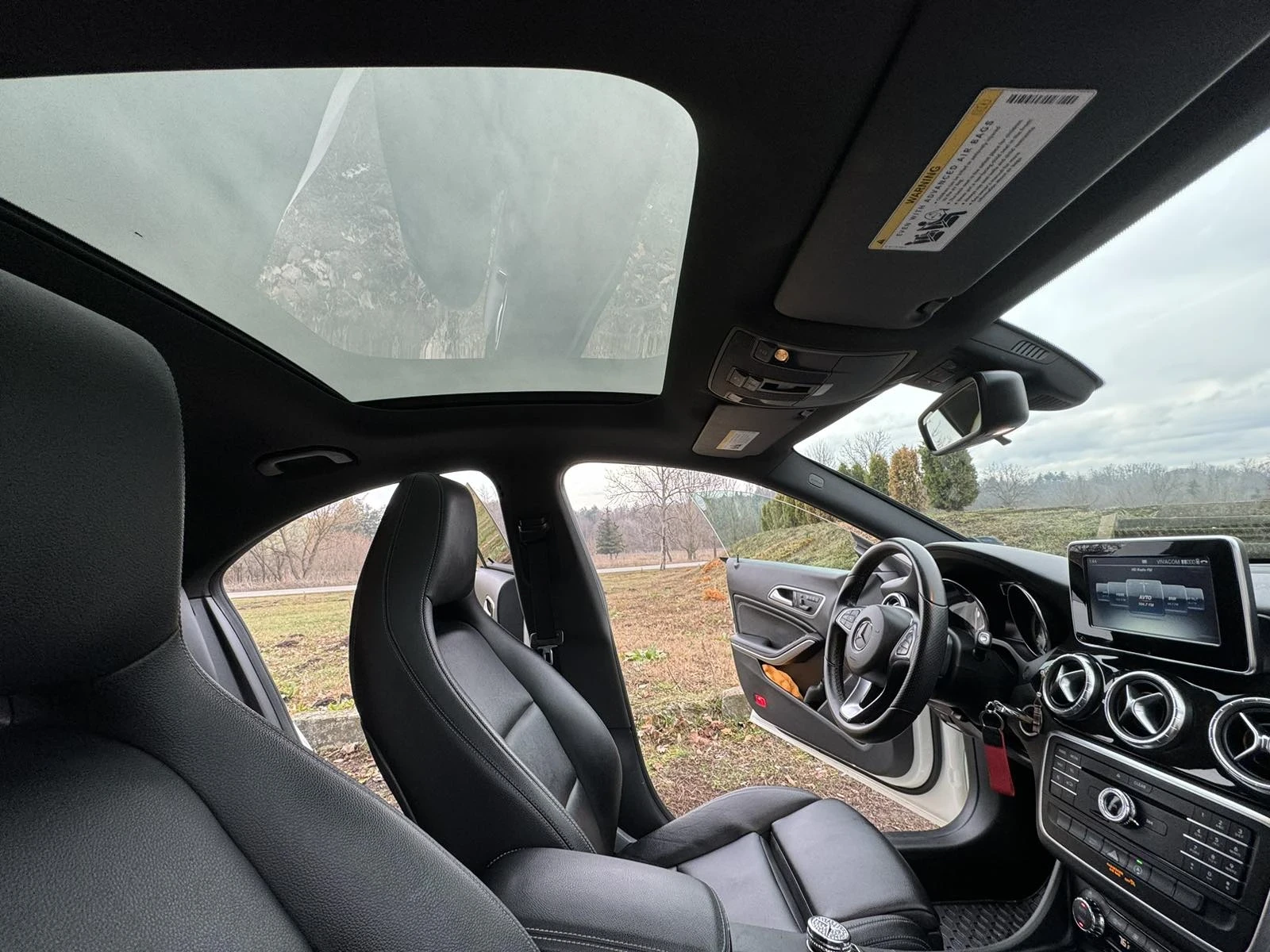 Mercedes-Benz CLA 250  - изображение 9