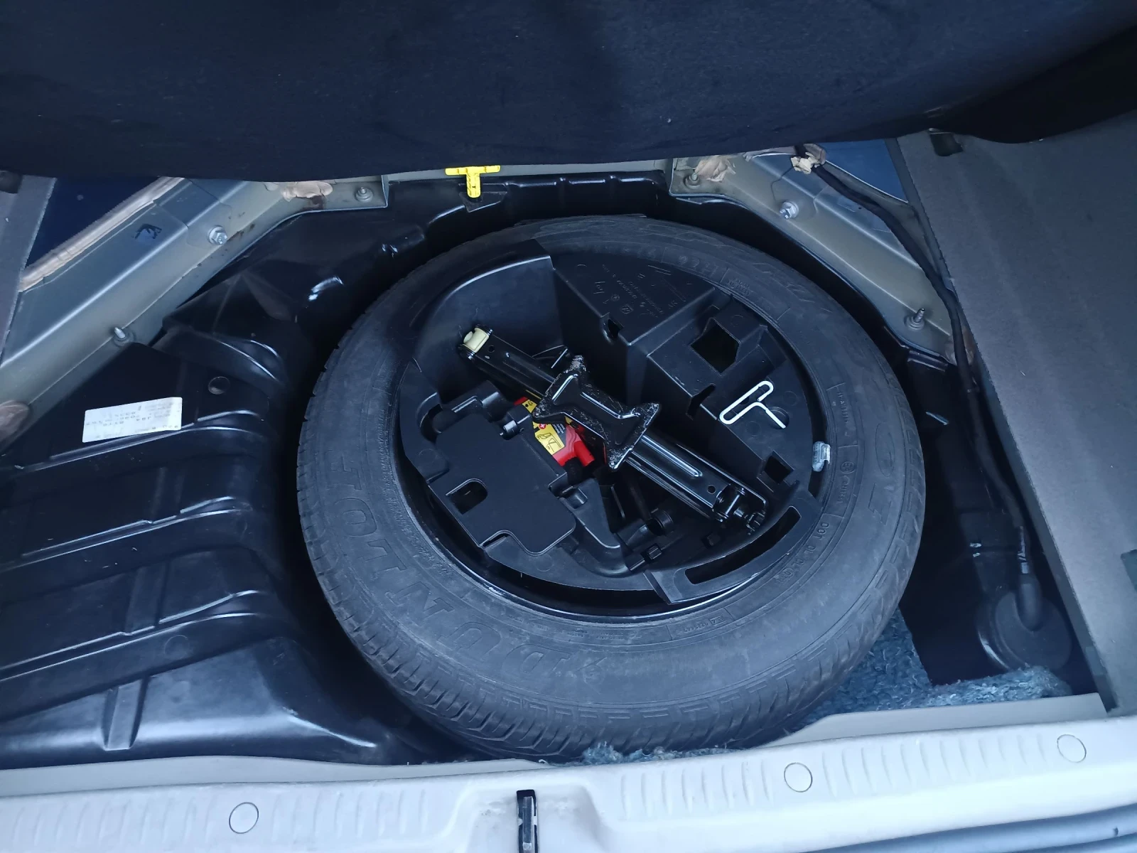 Renault Scenic 2.0 16v 136кс - изображение 10