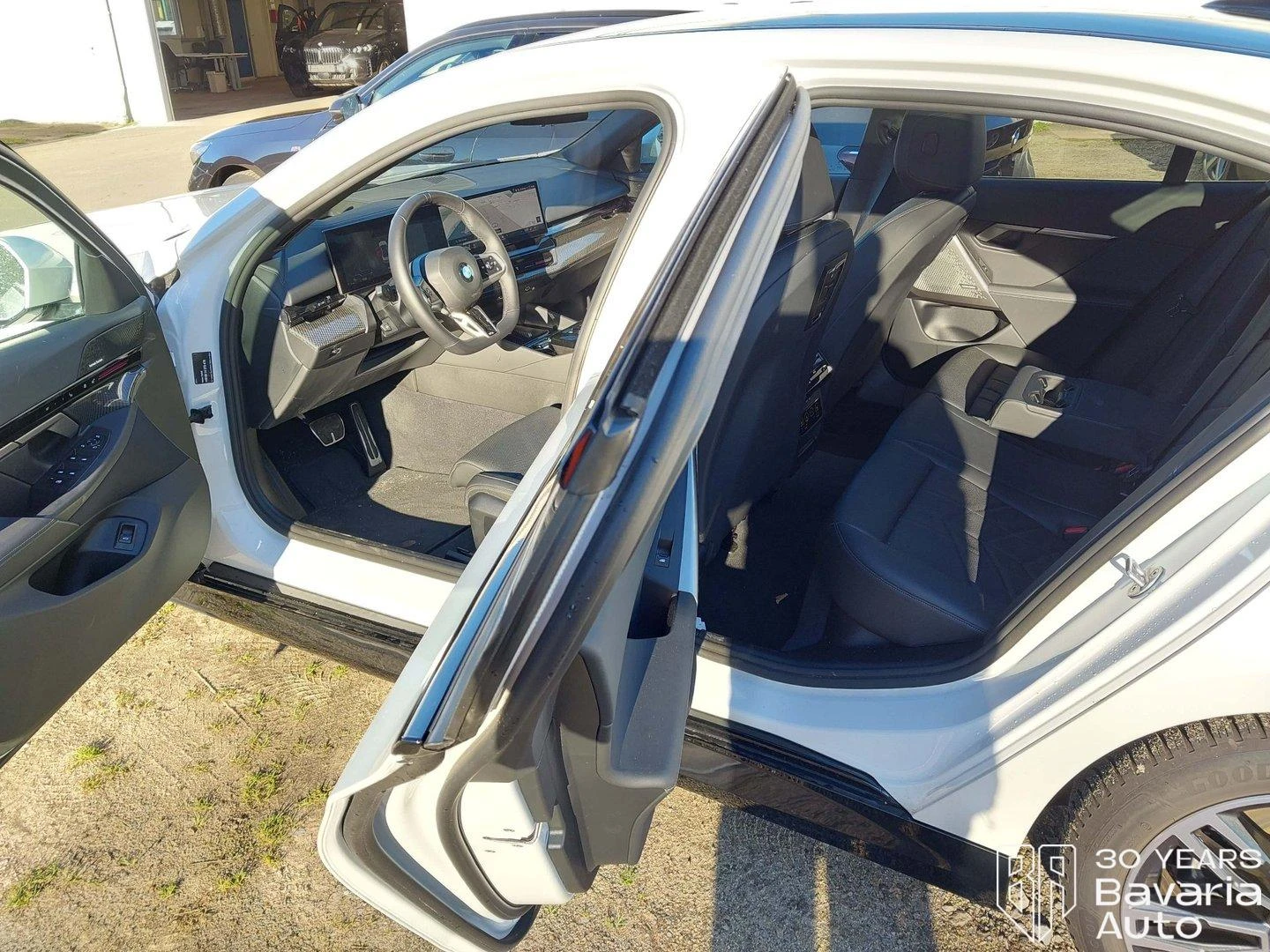 BMW 520 d M Sport Paket Steptronic | Mobile.bg   5