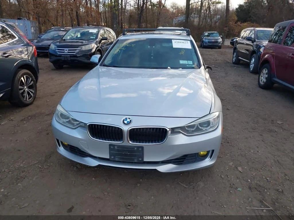 BMW 335 * XDRIVE * CARFAX *    | Mobile.bg   12