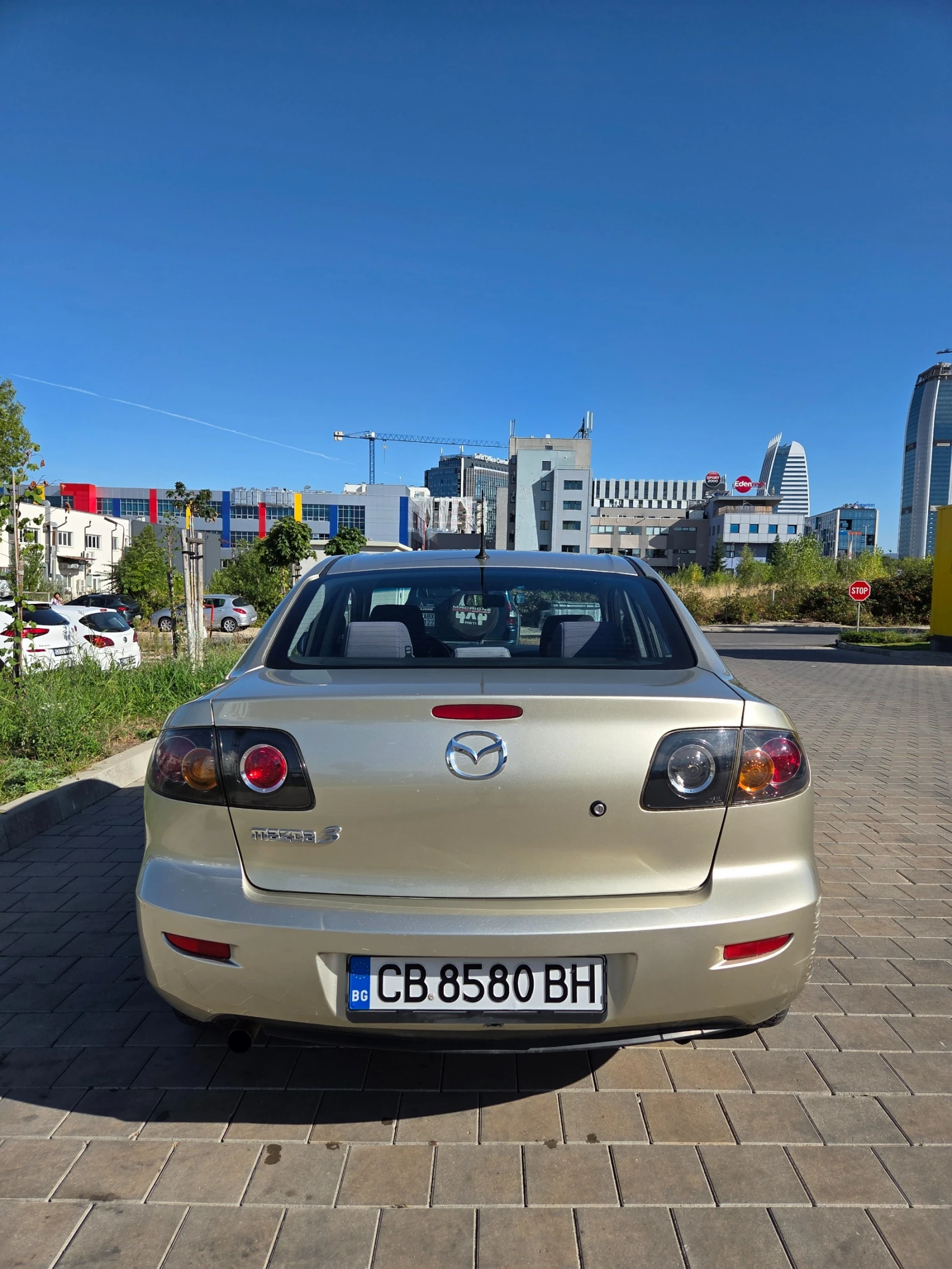 Mazda 3 1.6 - изображение 3