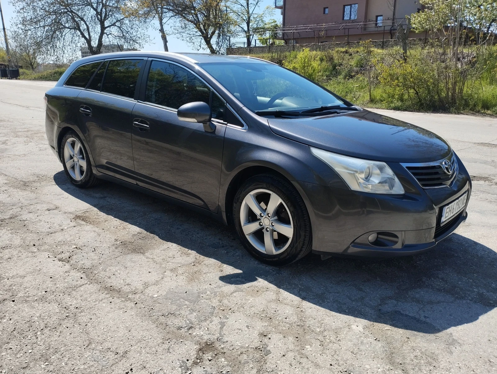 Toyota Avensis 1.8 147 NAVI NETHERLANDS, снимка 5 - Автомобили и джипове - 54242656