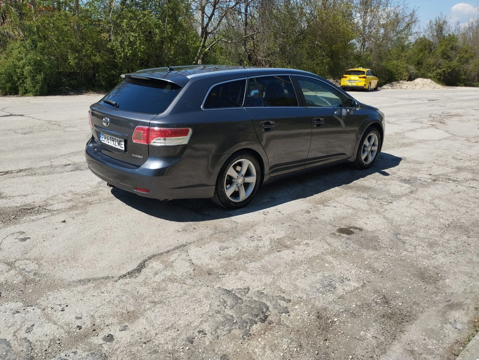 Toyota Avensis 1.8 147 NAVI NETHERLANDS, снимка 6 - Автомобили и джипове - 54242656