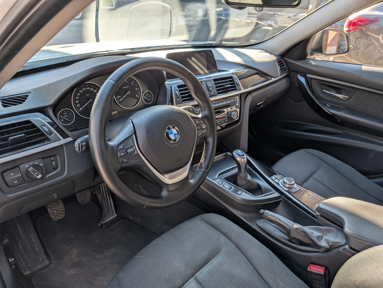 BMW 318 Facelift - изображение 7