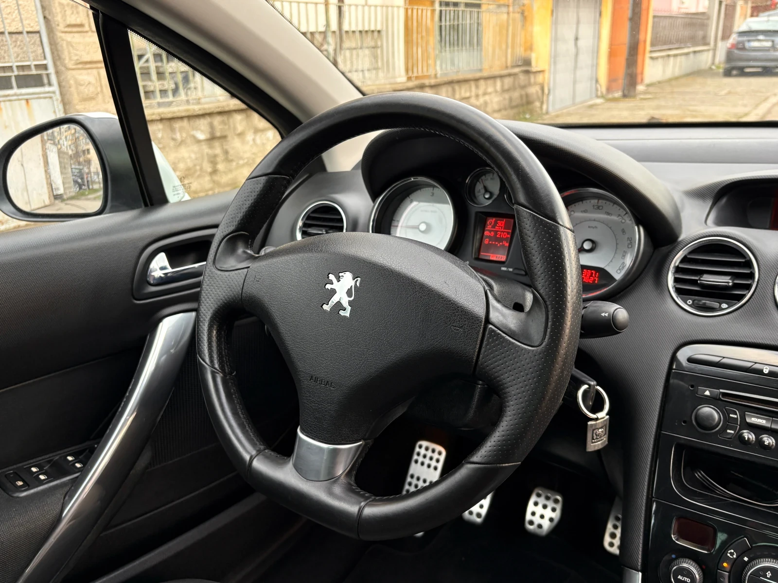 Peugeot 308 CC ������* 2.0HDI XENON* 197 000��*  | Mobile.bg � ����������� 11